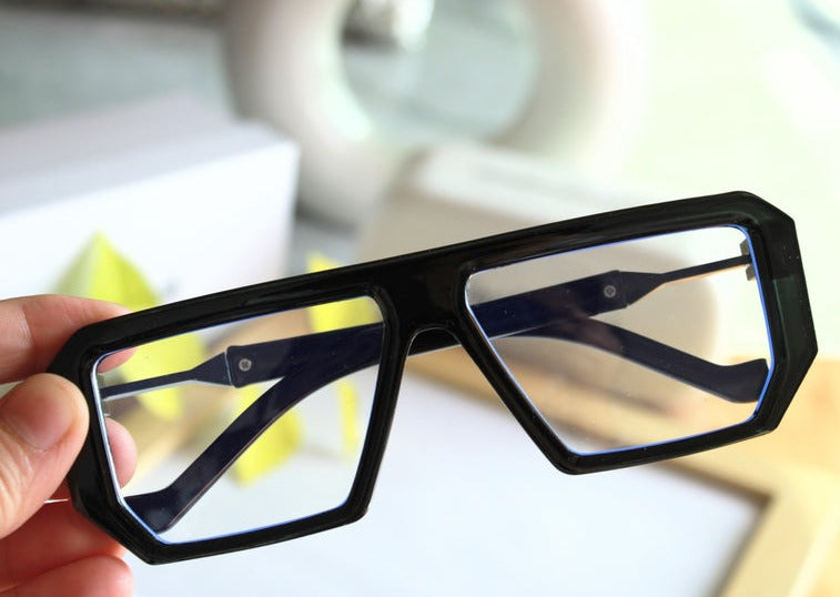 Encore Exhibit 1 in Black - projectshades