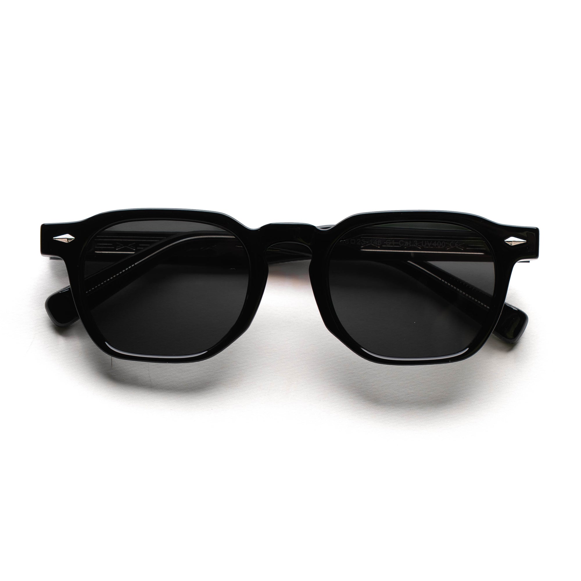 [ Sterling ] Luxe Round Sunglasses - Black