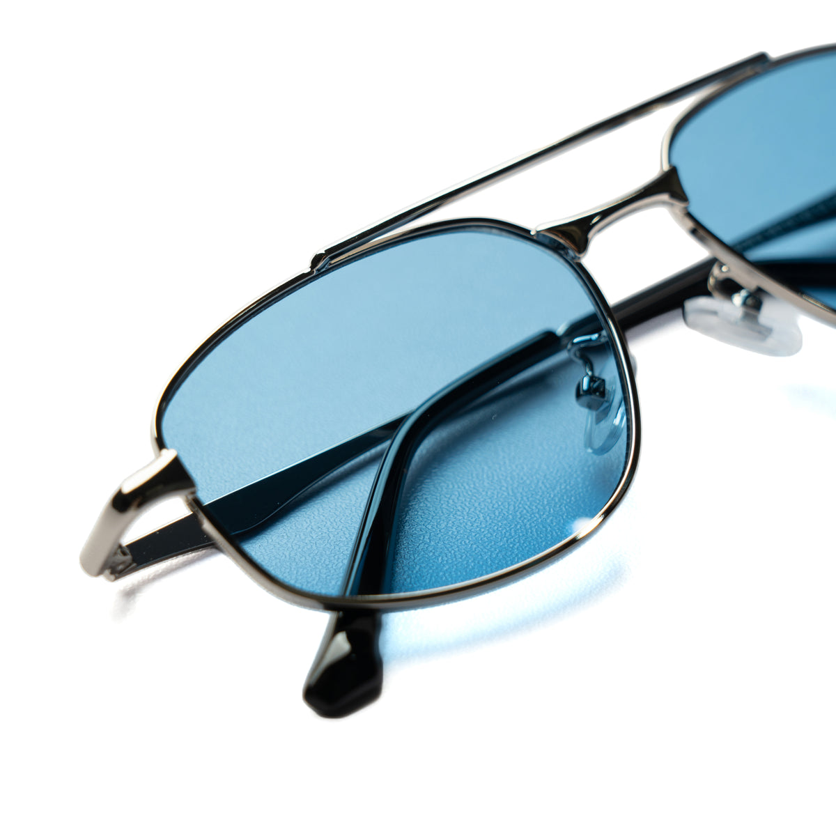 [ Orpheus ] Slim Metal Navigator Sunglasses : Blue/Silver