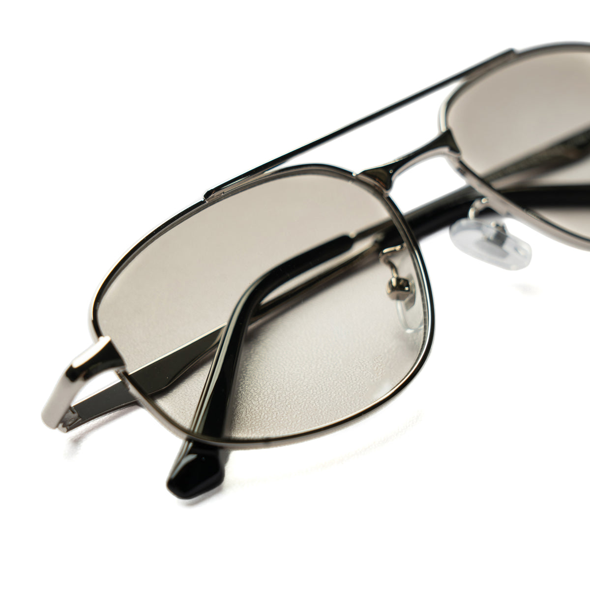 [ Orpheus ] Slim Metal Navigator Sunglasses : Clear/Silver