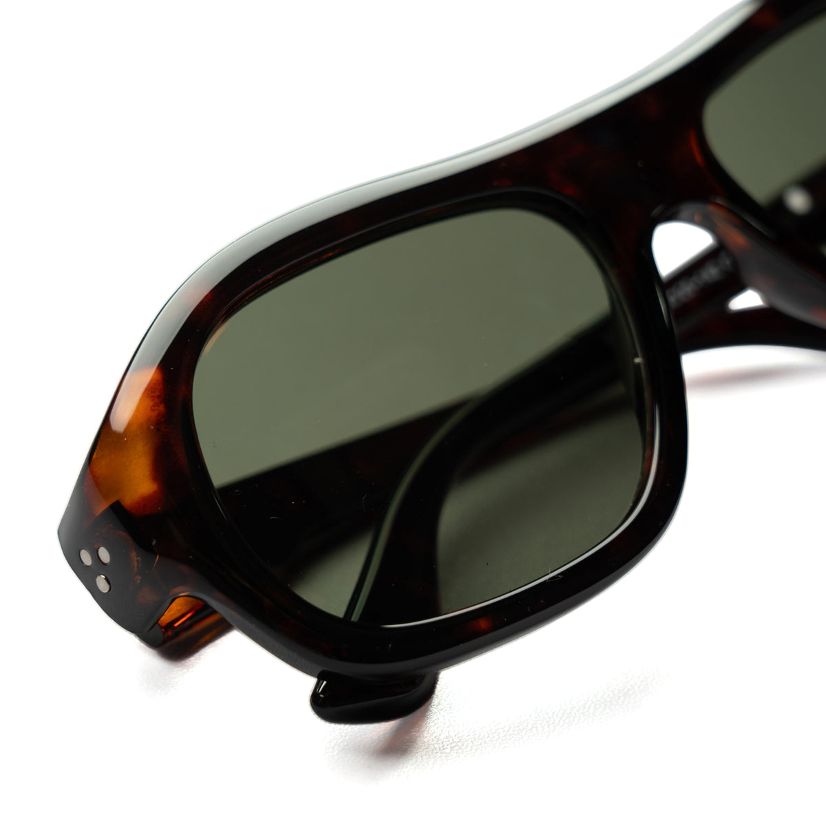 [ Ares ] Oversized High-Fashion Sunglasses : Leopard/Green