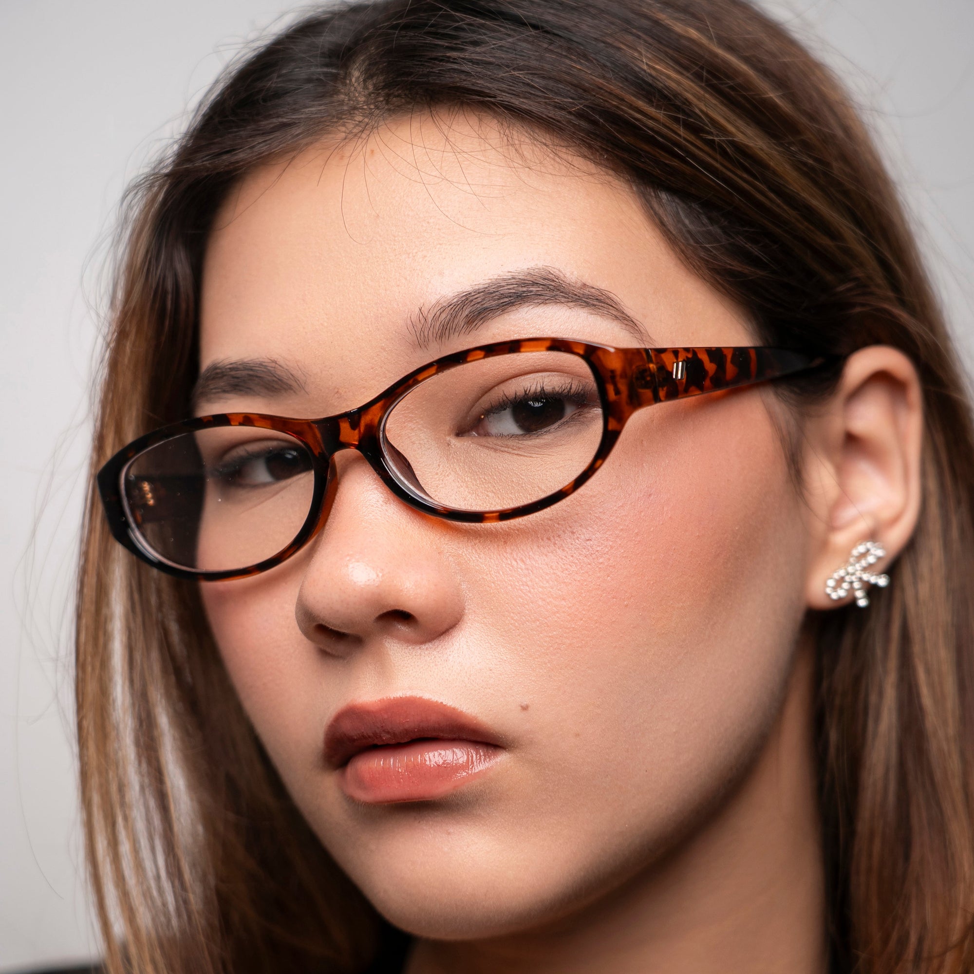 [ Hadid 2.0 ] Vintage Oval Glasses
