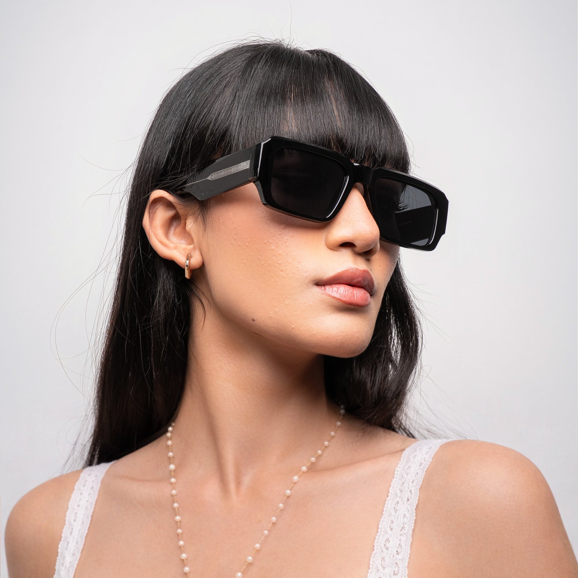 [ Brut ] Chunky Rectangular Sunglasses : Black - projectshades