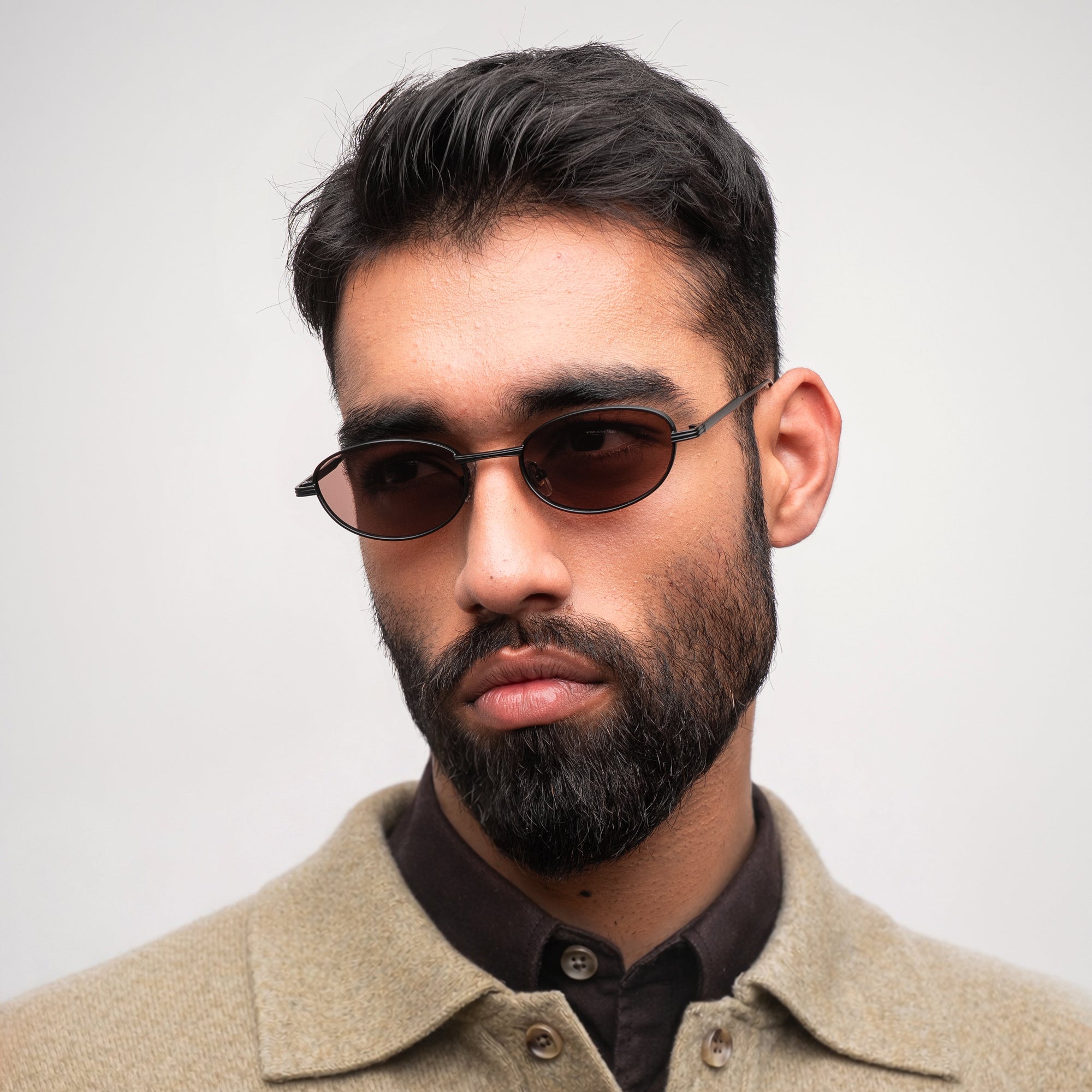 [ Orbit ] Oval Sleek Sunglasses : Brown - projectshades