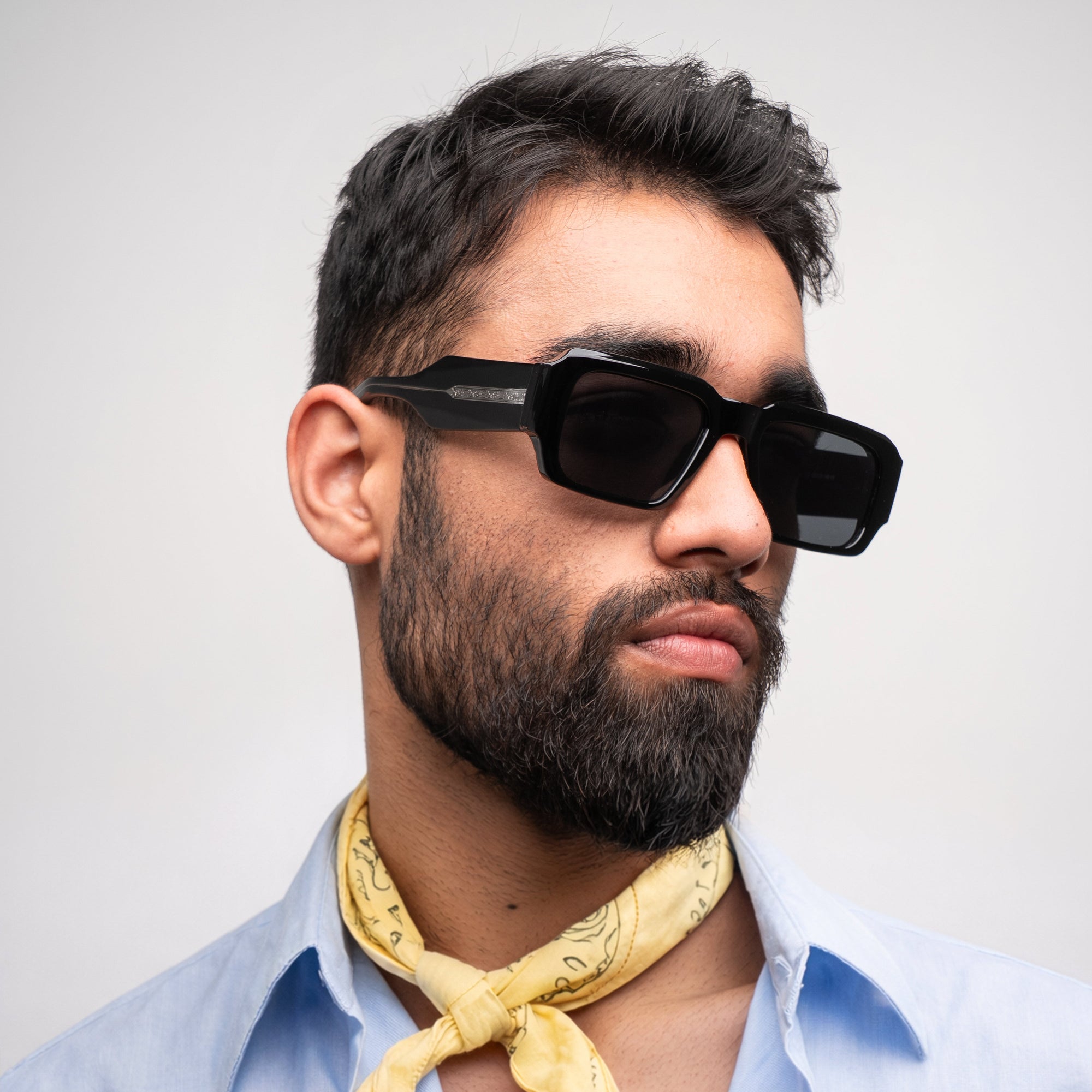 [ Brut ] Chunky Rectangular Sunglasses : Black - projectshades