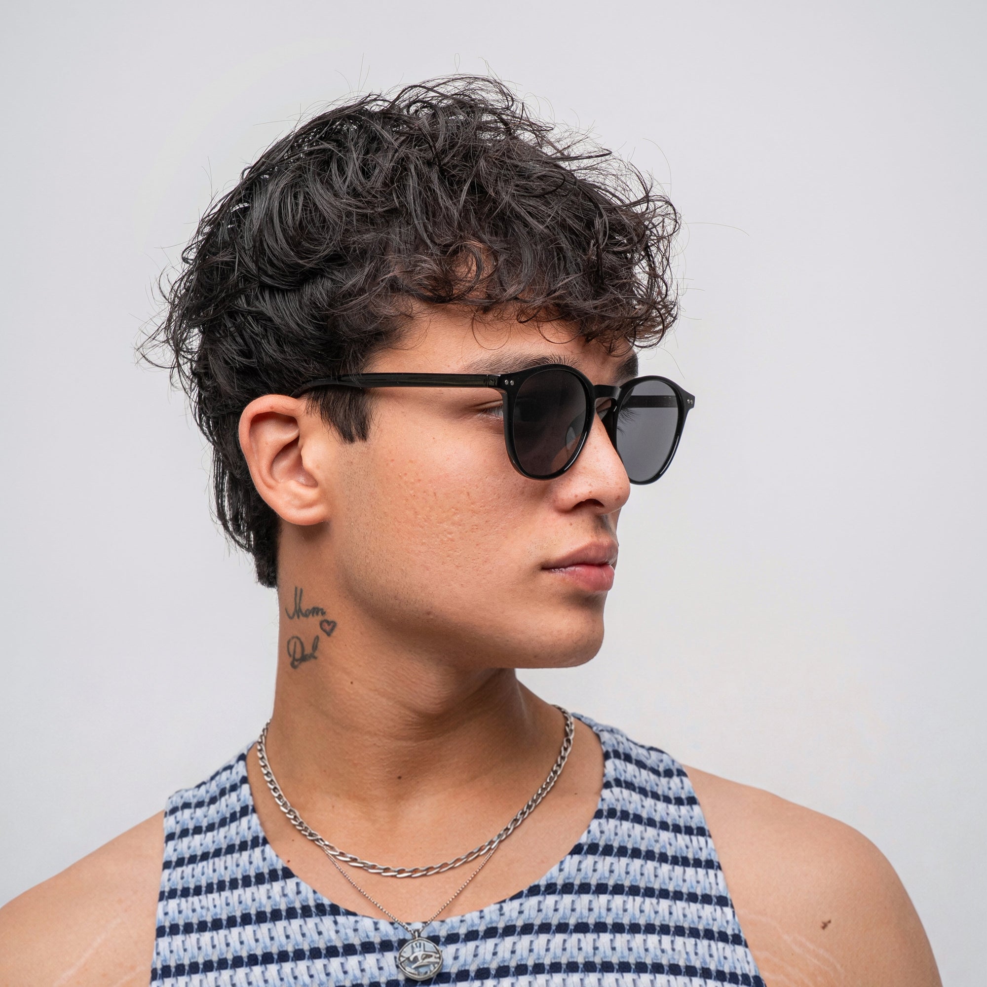 [ Roundabout ] Everyday Round Sunglasses : Black - projectshades