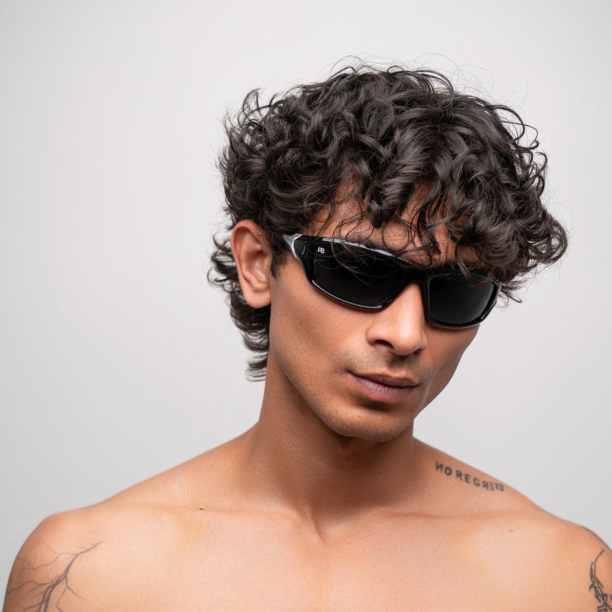 [ Drax ] Polarsied Sports Sunglasses : Black - projectshades