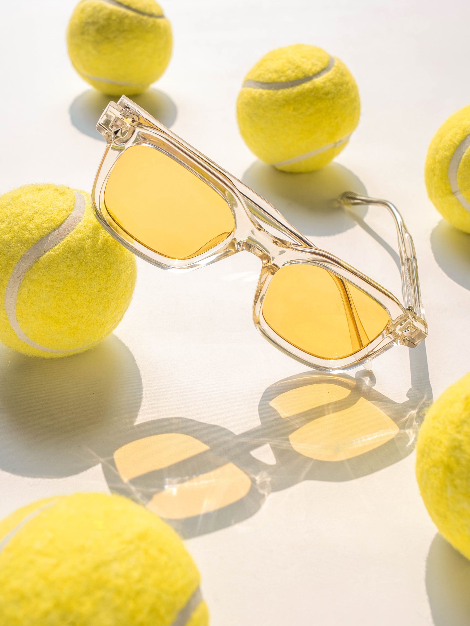 [ Vanta ] Luxe Unisex Sunglasses - Clear/Yellow
