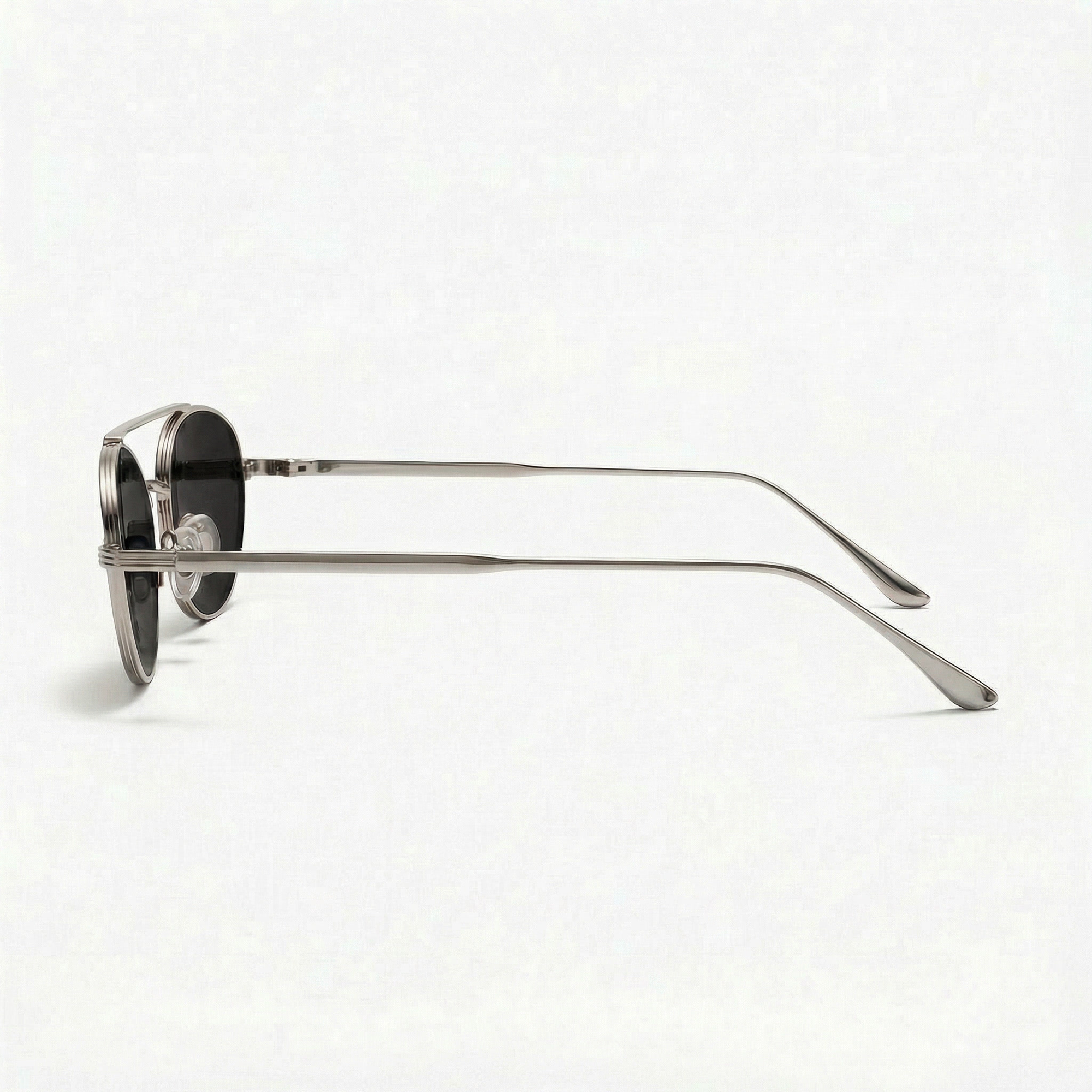 [ Miami ] Oval Aviator Sunglasses : Black/Silver - projectshades