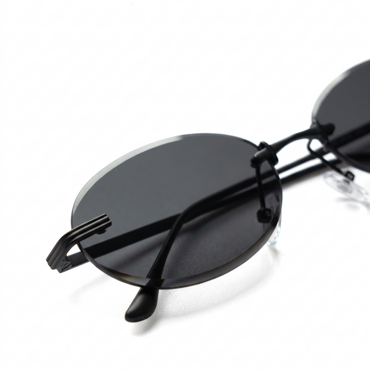 [ Aura ] Rimless Oval Sunglasses : Black/Black