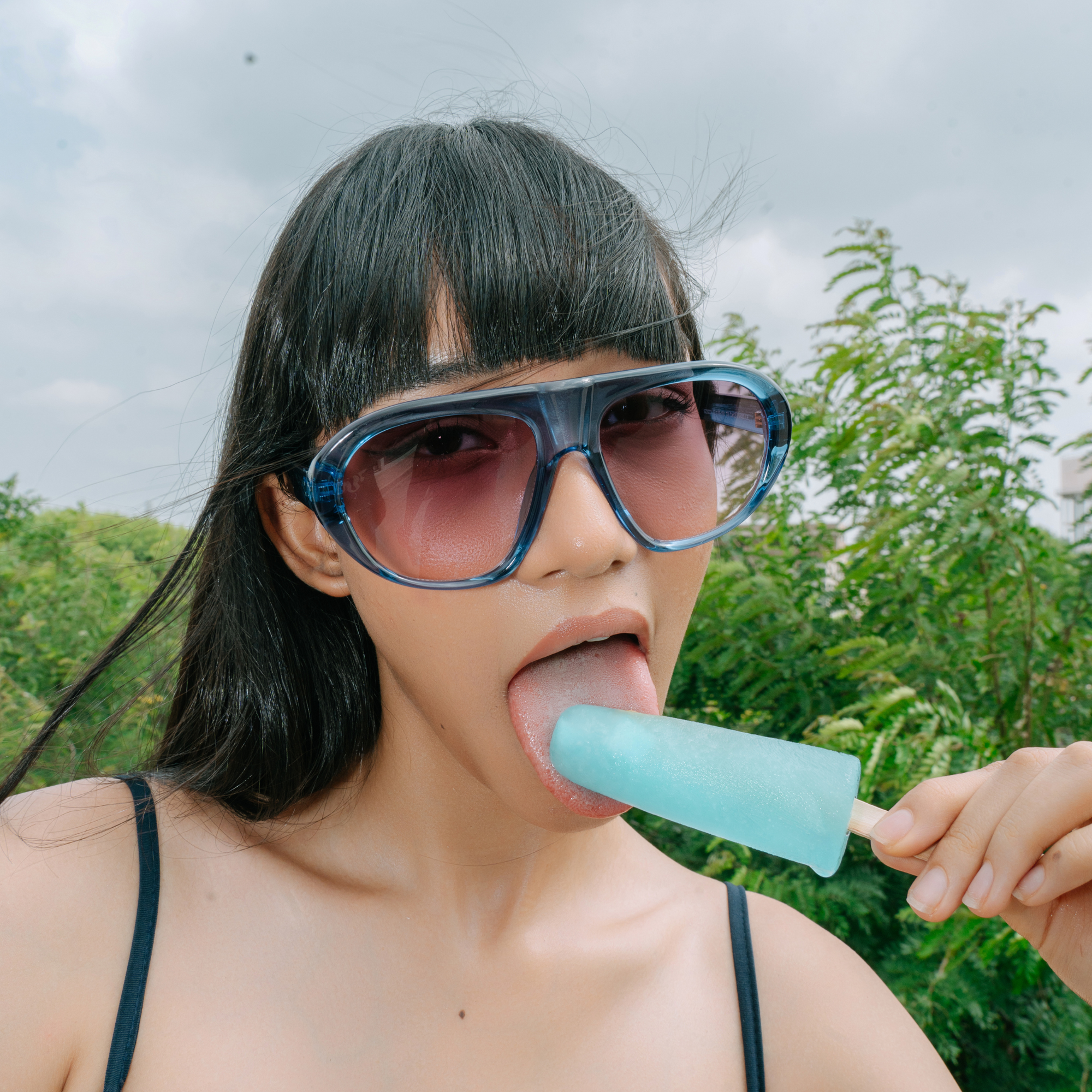 [ Toronto ] Oversized Y2k Sunglasses : Blue